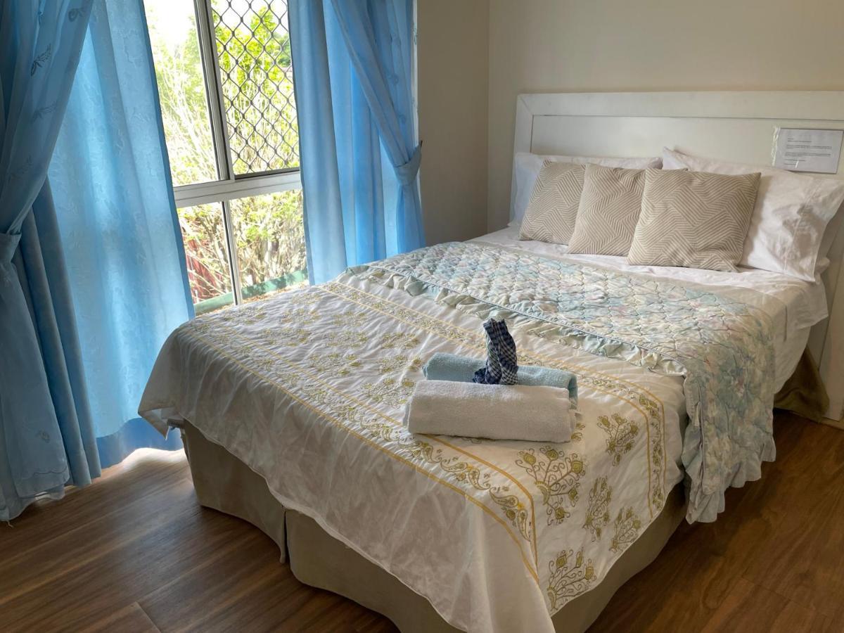 Theme Parks Amituofo Homestay Gold Coast Exterior foto